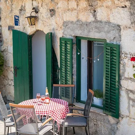 Holiday home Old Stone House Brela